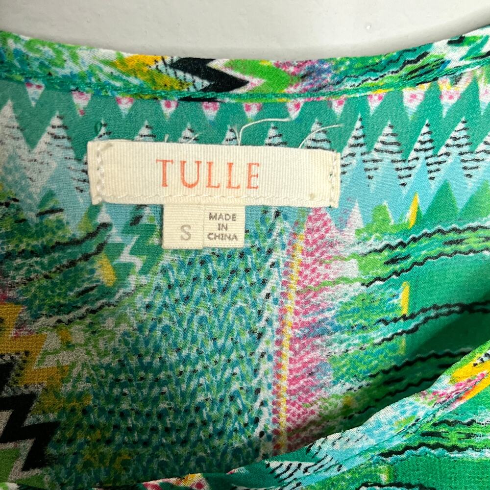Tulle Green Geometric‎ Print Ruffle Tank Size Small - Picture 4 of 5